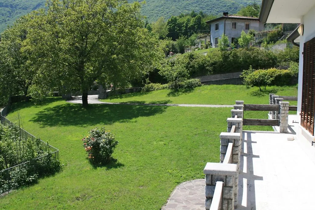 Ferienhaus La Finestra Sul Lago Tignale