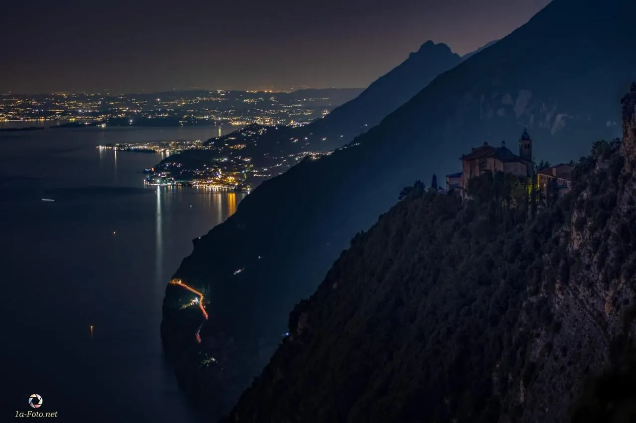 La Finestra Sul Lago Tignale 0*,  Italy