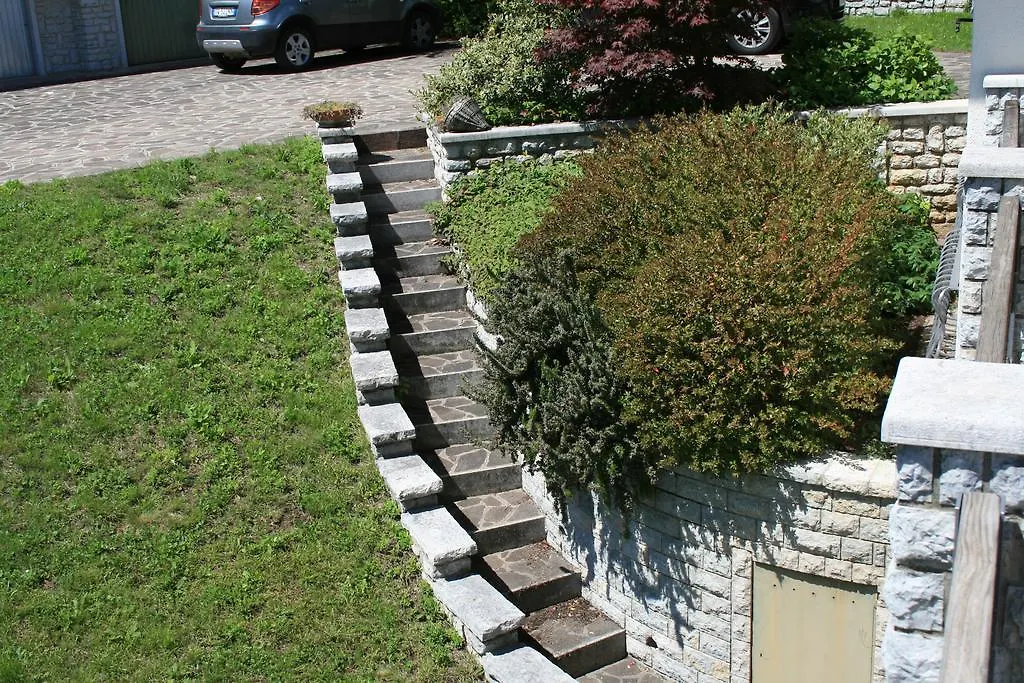 La Finestra Sul Lago Tignale Holiday home